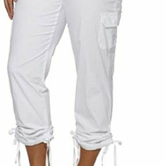 Gloria Vanderbilt Pants - SOLD 7/20🌾  🌅White Runched Side Tie Capris